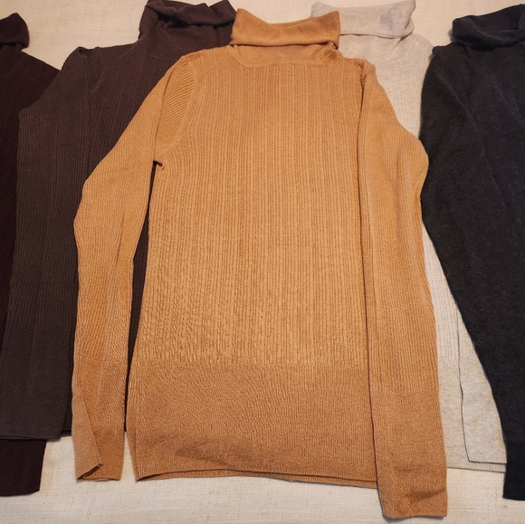 6 Poetry Cashmere And Silk  Size 6 Women's Sweaters. - Picture 5 of 11
